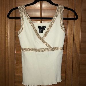 Sleeveless blouse